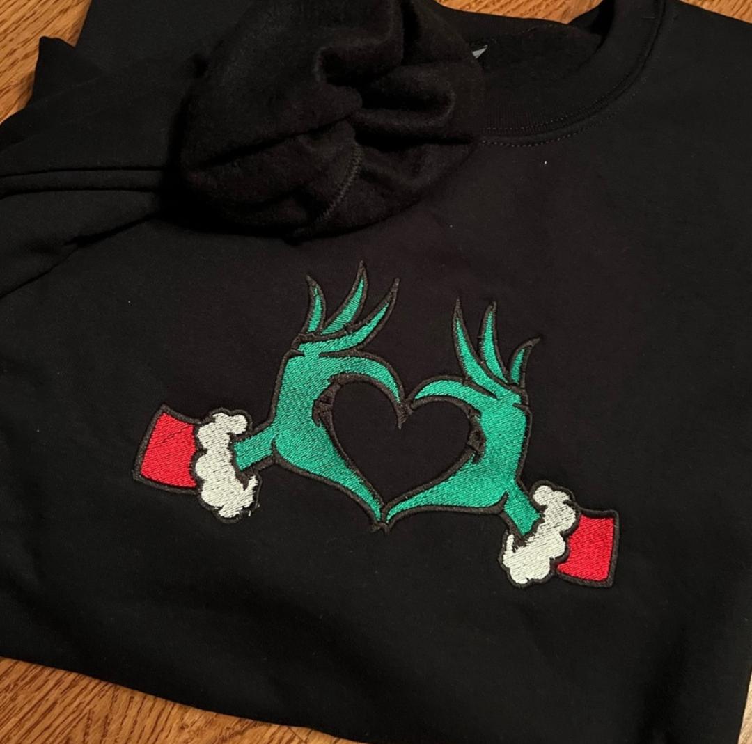 Grinch Heart Hands Black Sweatshirt