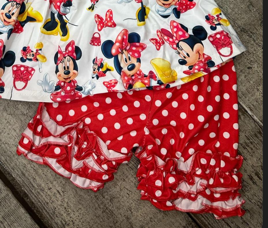 Minnie Mouse Outfit